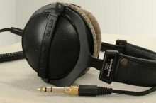 How to fix broken leather headphones?